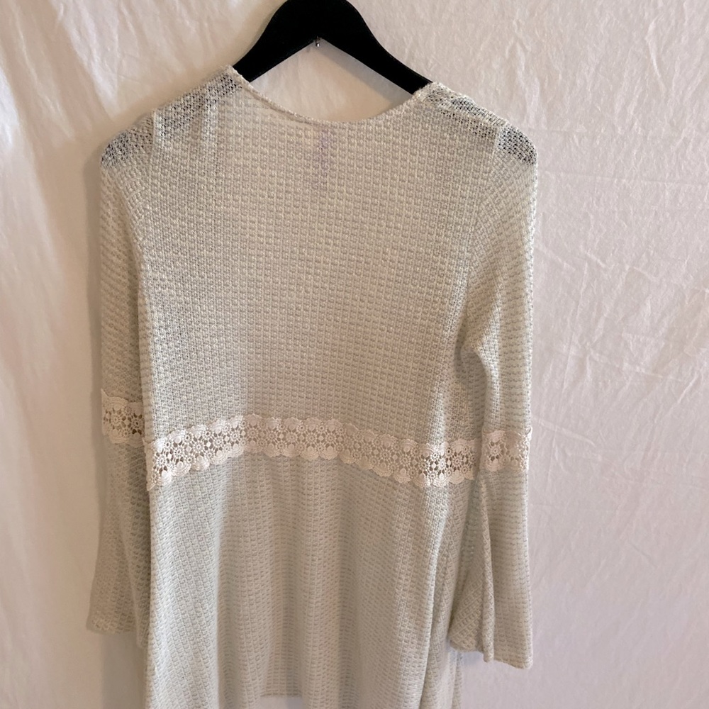 Cardigan - Picture 2 of 4
